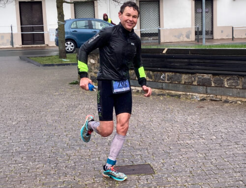 El Bathco Triathlon Team supera la dureza de Zuia en una jornada marcada por la climatología